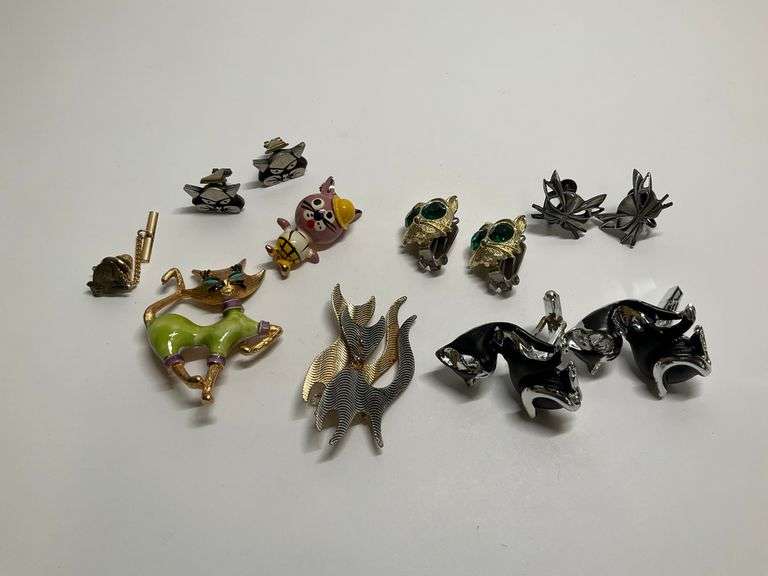 Mixed Lot of Fashion Jewelry - Cat Pins, Earrings & More image