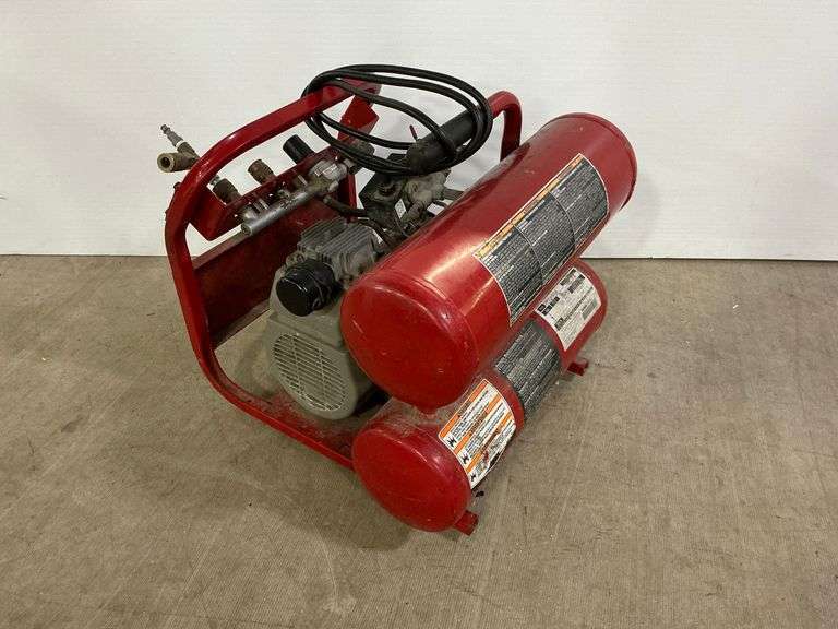 Porter Cable Jetstream Air Compressor - 4 Gallon, 135 PSI...powers on image