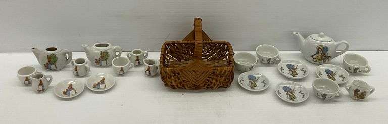 Peter Rabbit & Holly Hobbie Mini Tea Sets - 1970s image