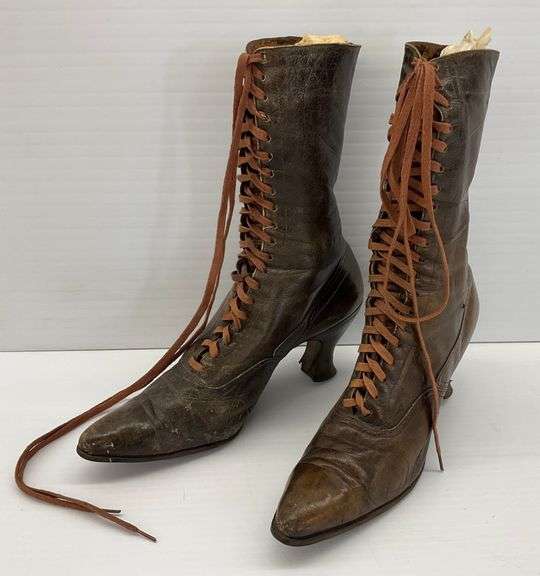Antique Victorian Women's High Lace Leather Boots image