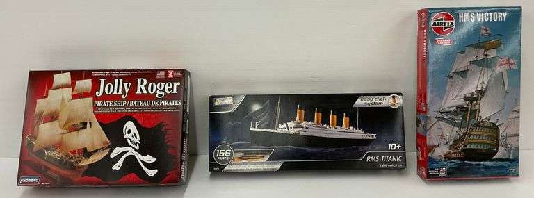 Revell RMS Titanic, Jolly Roger Pirate Ship & Airfix HMS Victory Ship Model Kits image