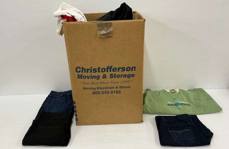 Women's Jeans & Shirts - Size 16 & X-Large image