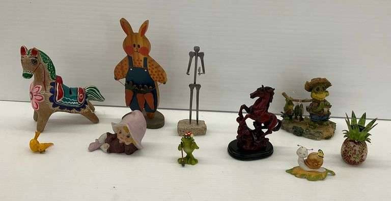 Figurines and Metal Sculpture image