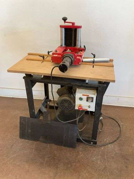 Williams & Hussey W&H Molder Machine image