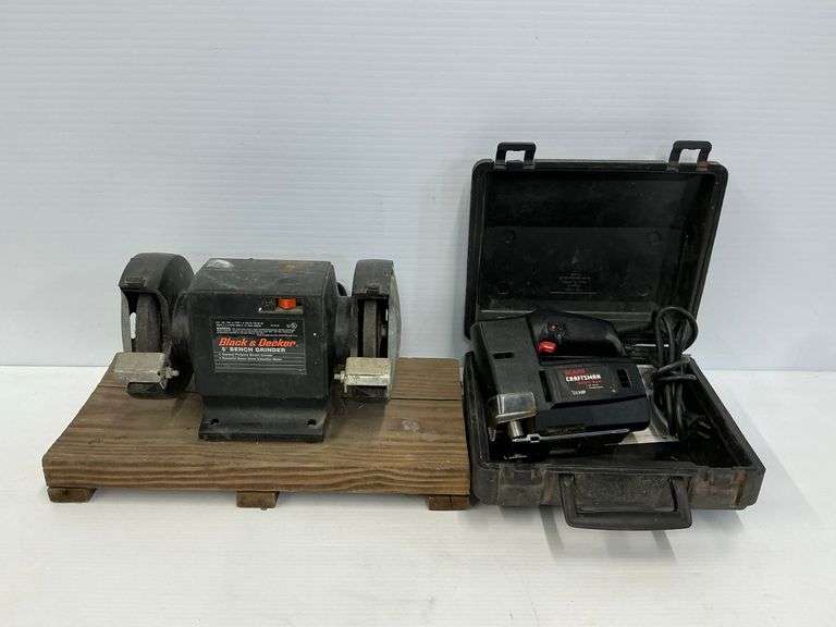 Black & Decker 5 in. Bench Grinder & Craftsman Sabre Saw with Case..both work image