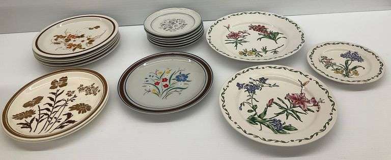 Floral Pattern Plates - Jamestown, Salem, Four Seasons, International image