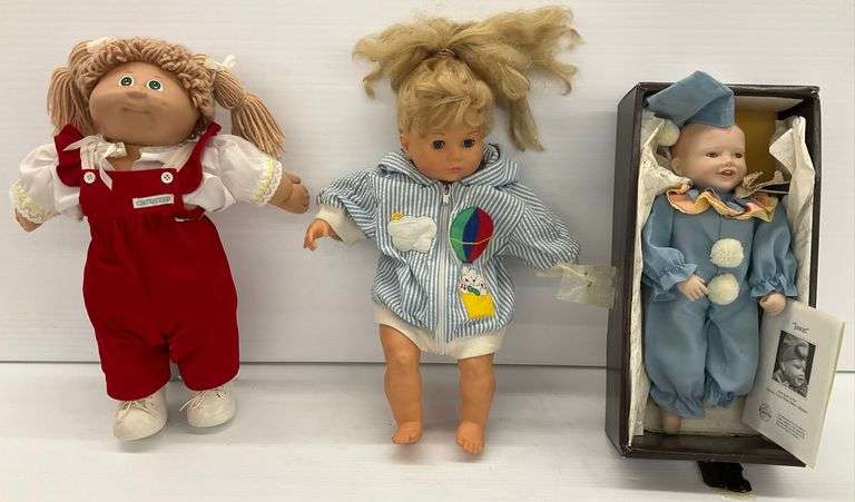 Three Collectible Dolls - Cabbage Patch Kids, Cititoy and Yolanda's Picture-Perfect Babies image