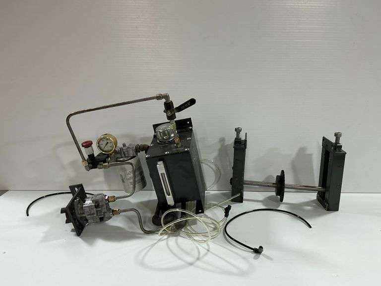 Lube Devices Inc. Hydraulic Power Unit with Parker Filter and Browning Components image