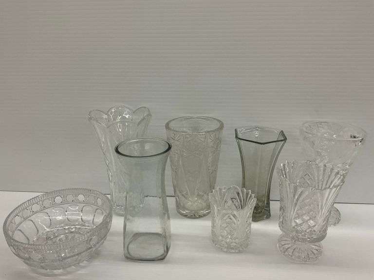 Crystal & Other Glassware: Vases and Bowl image