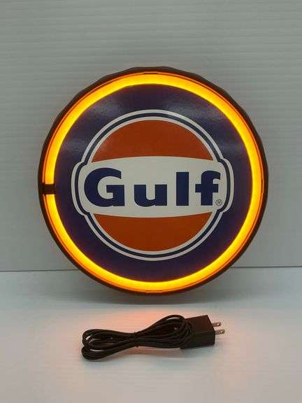 Gulf Oil Advertising Illuminated Wall Decor, works image
