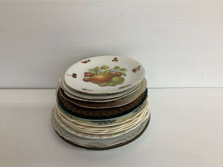 Vintage Plates - Seltmann Weiden Bavaria, Lefton...see photos and description image