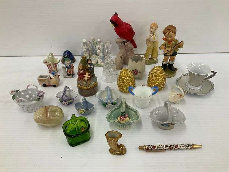 Decorative Figurines and Miniature Baskets image