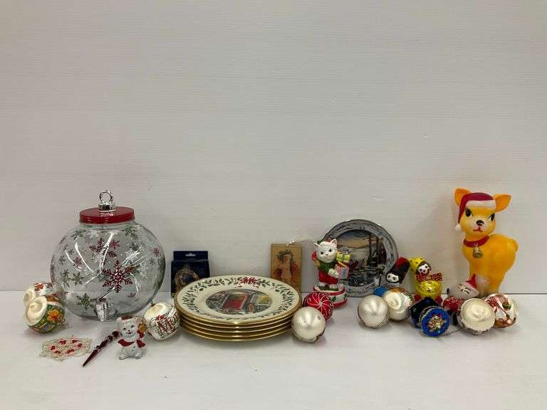 Christmas Ornaments, Plates, Decor, Drink Dispenser image
