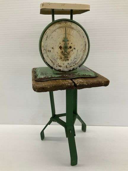 Vintage Pelouze Family Scale on Stand image
