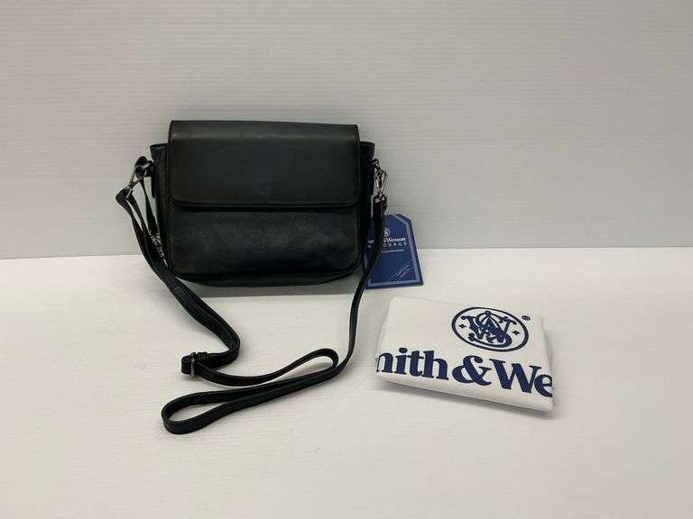 New Smith & Wesson Dynamic Crossbody Concealed Carry Purse in Denim Blue image