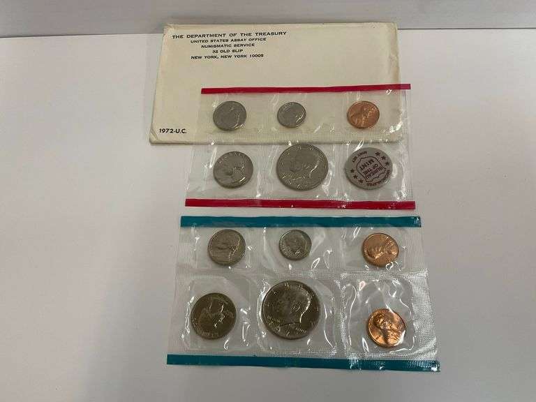 1972 U.S. Mint Uncirculated Coin Set image