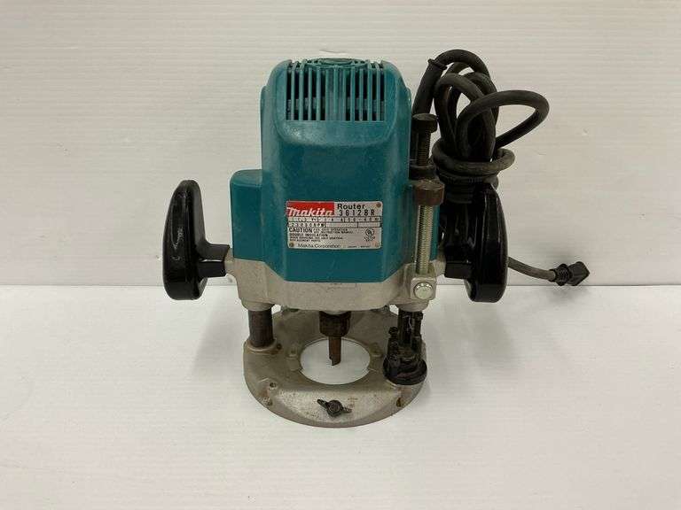 Makita 3612BR Router image