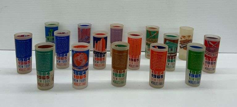 1964-1965 New York World's Fair Glasses image