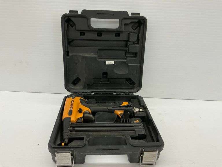 Bostitch BT1855 18 Gauge Pneumatic Brad Nailer with Case image