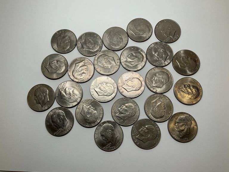 Mixed Lot of 24 Kennedy Half Dollars (1971-1978) image