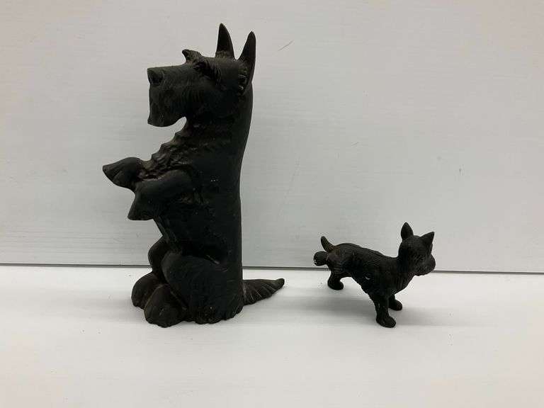 Pair of Cast Iron Scottish Terrier Figures image