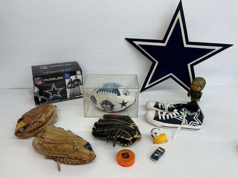 Dallas Cowboys Memorabilia Lot: Blanket, Football, Bobblehead, Star Decor, and More image