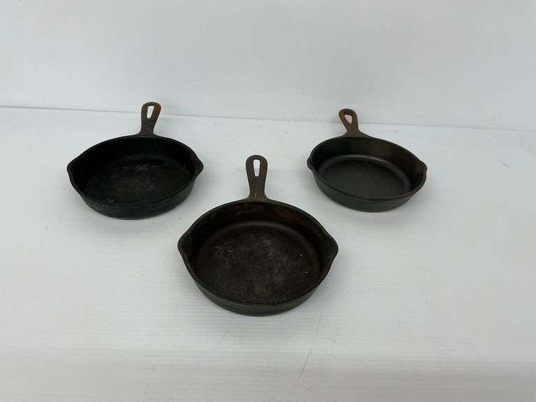 Three Lodge Cast Iron Mini Skillets image