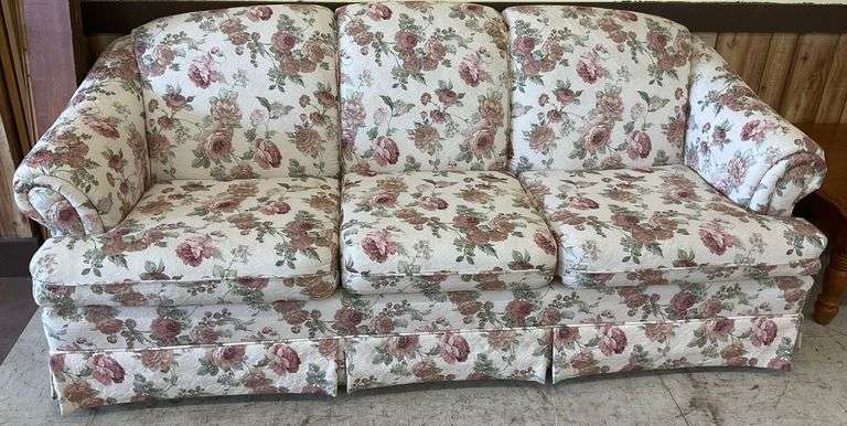 Noritage Floral Sofa image