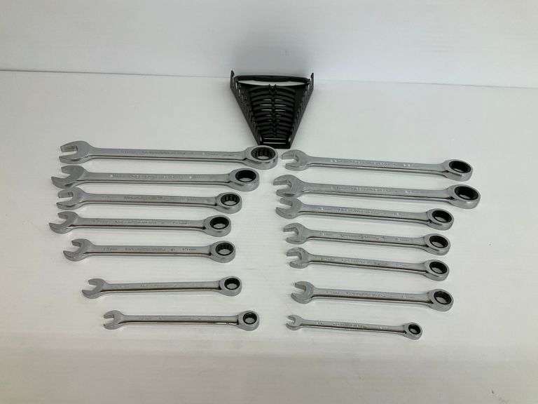 GearWrench Ratcheting Wrench Set - Metric image