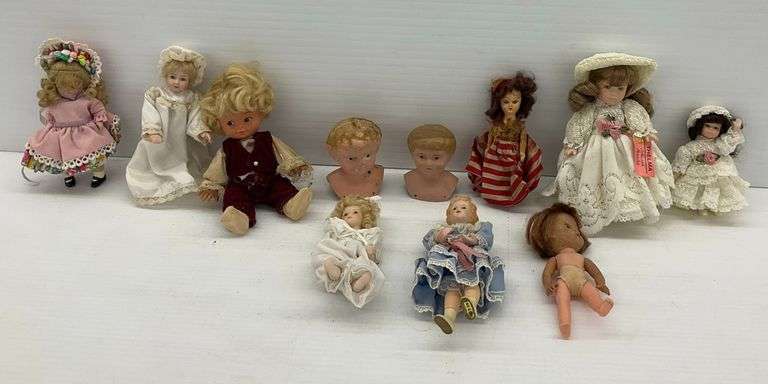 Collectible Porcelain and Other Dolls - Thelma Collection & Mixed Lot image