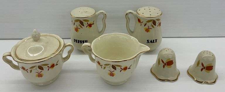 Superior Hall Autumn Leaf Group image