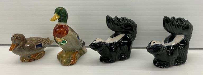 Rosemeade Salt and Pepper Shaker Collection image