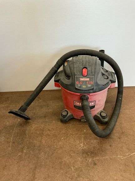 Craftsman 6.0 Peak HP Wet/Dry Shop Vacuum... works image
