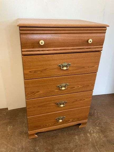 Wooden Five-Drawer Chest, damage image