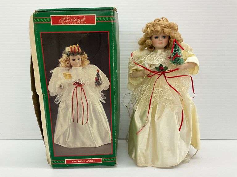 House of Lloyd Christmas Around the World Swedish Angel Tree Topper 1992, works image