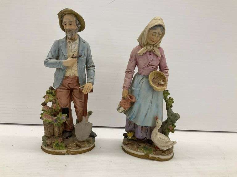 Homco Porcelain Figurine Set - Farmer and Wife image