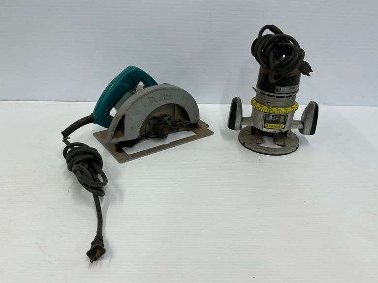 Stanley Router and Makita Circular Saw...power on image