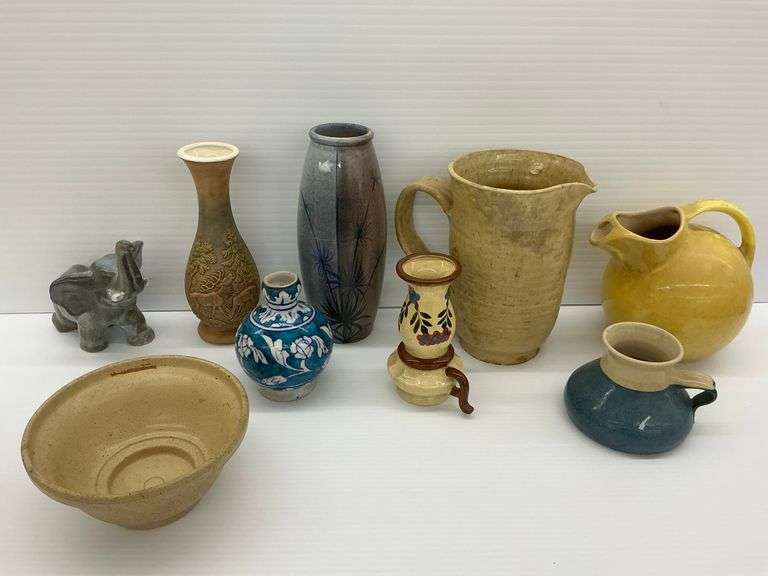 Pottery and Other Decor image