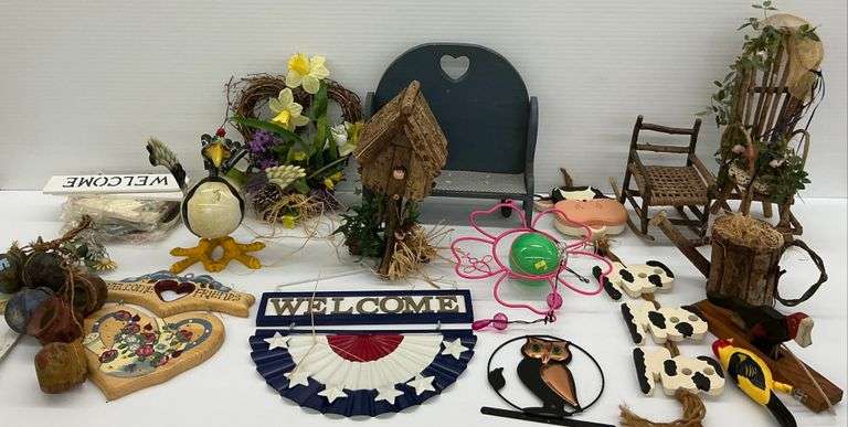 Home Decor and Garden Ornamentals image