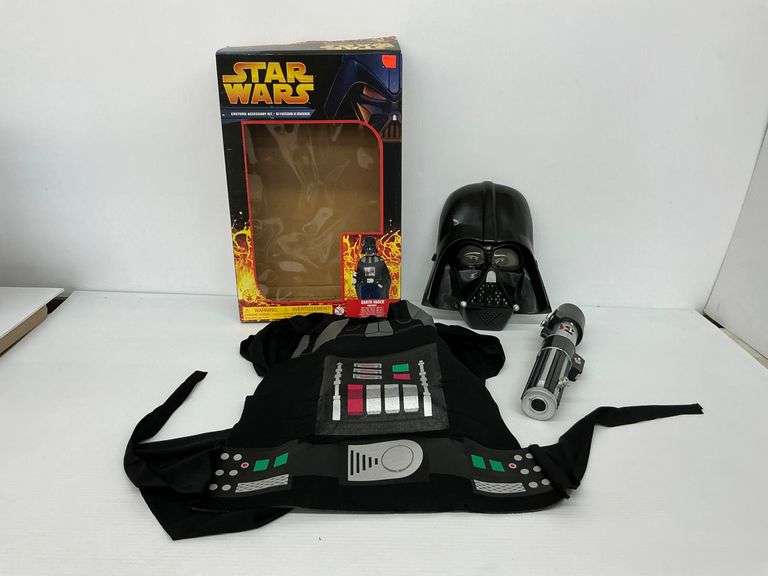 Kids' Star Wars Darth Vader Costume Accessory Set image