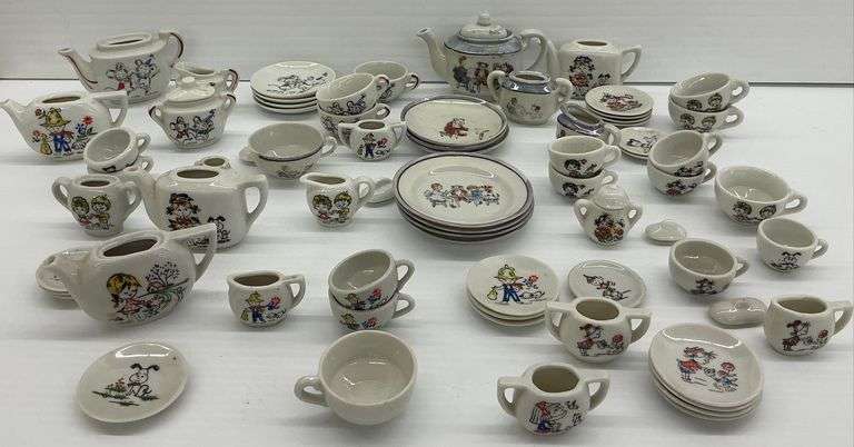 Vintage Ceramic Children's Tea Set Pieces - Made in Japan image