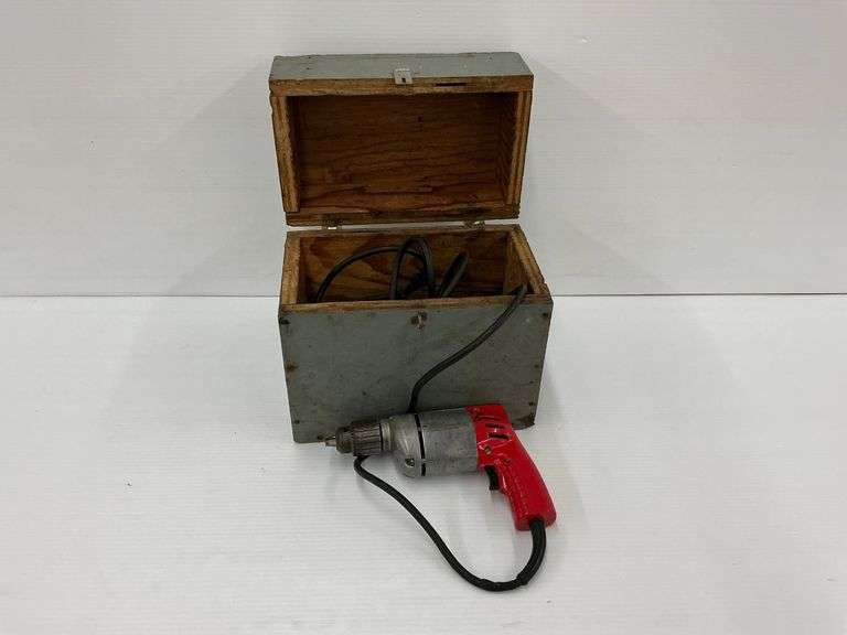Milwaukee Hole Shooter 3/8 in. Electric Drill in Original Box... works image