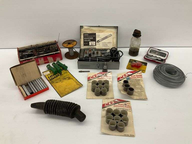 Mixed Lot of Tools and Shooting Supplies Including Ace Drum Sander Sleeves, Handee Oiler Kit, and More image