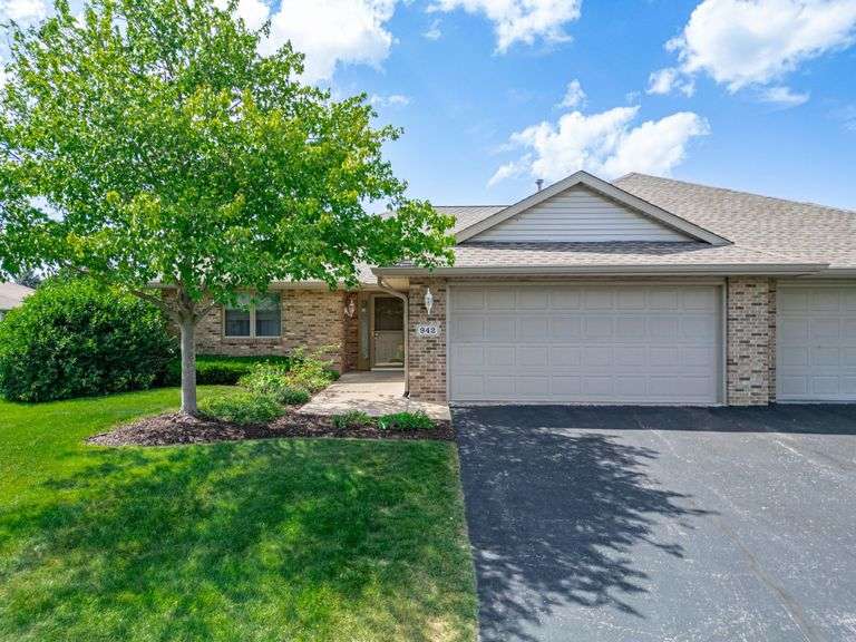 942 High Point Drive, Rockton, IL 61072 image