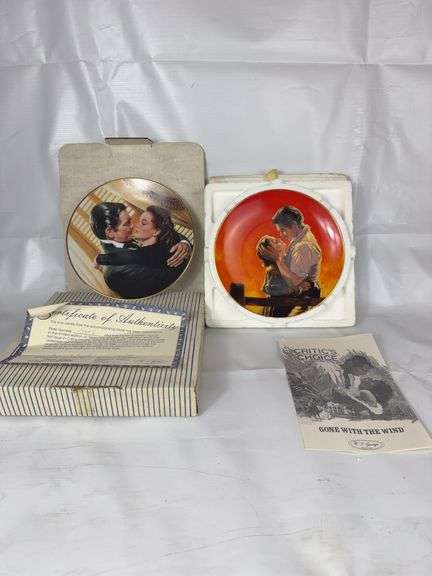 “Gone with the wind” collectors plates