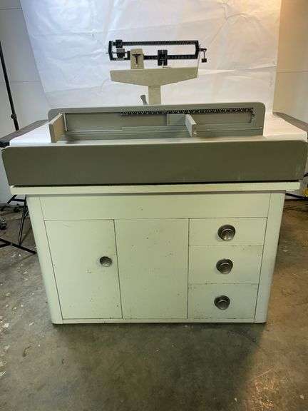 Vintage baby table with scales image