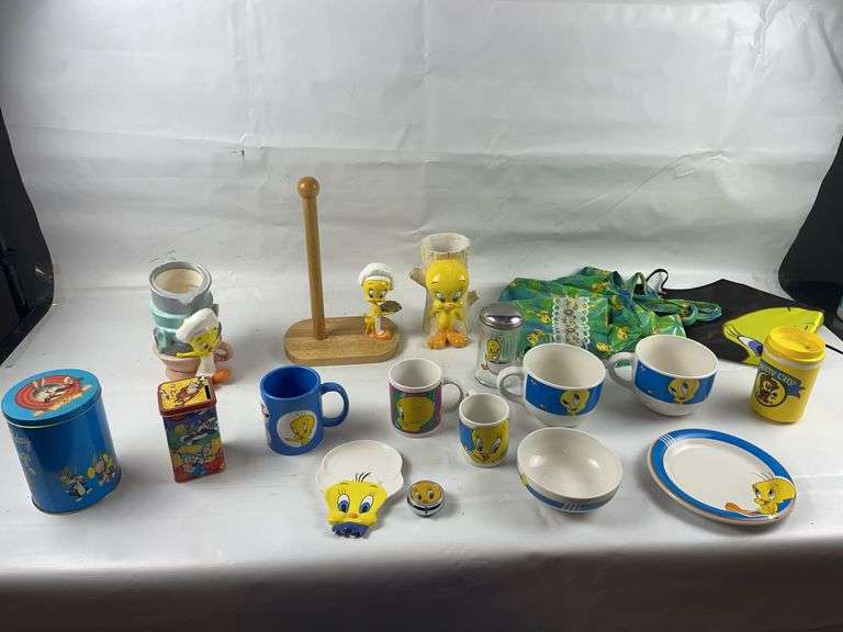 Tweety Bird lot image