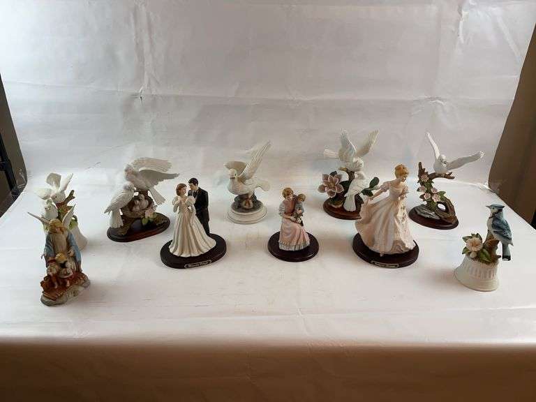 Home interior lot image