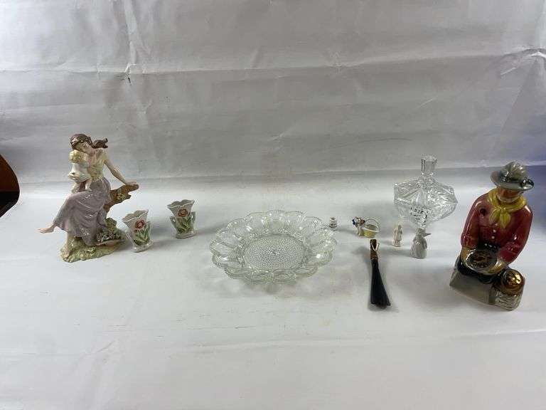 Misc home decor image