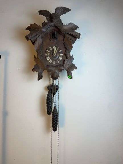 Cuckoo clock image